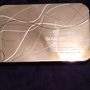 BH cosmetics 15 color eyeshadow palette